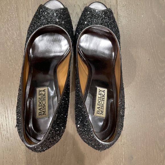 Badgley Mischka Peep Toe Black Sparkly Heels - Picture 5 of 5